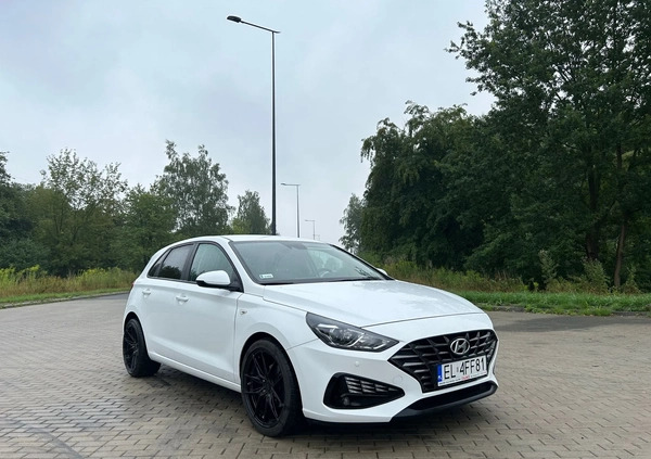 Hyundai I30 cena 58499 przebieg: 28700, rok produkcji 2021 z Łódź małe 137